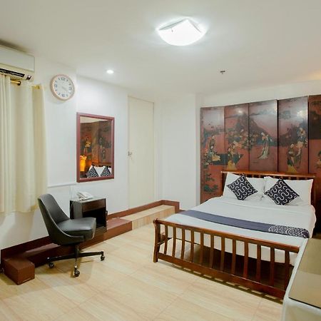 Newgrange Condotel Quezon City Eksteriør billede