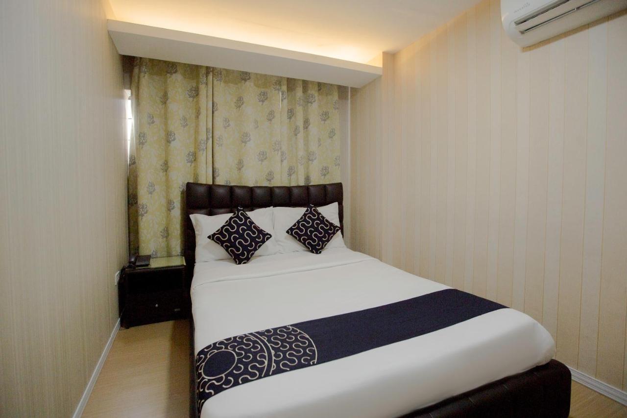 Newgrange Condotel Quezon City Eksteriør billede