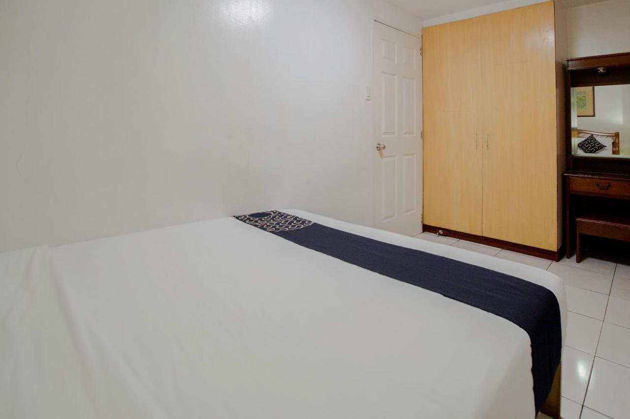 Newgrange Condotel Quezon City Eksteriør billede