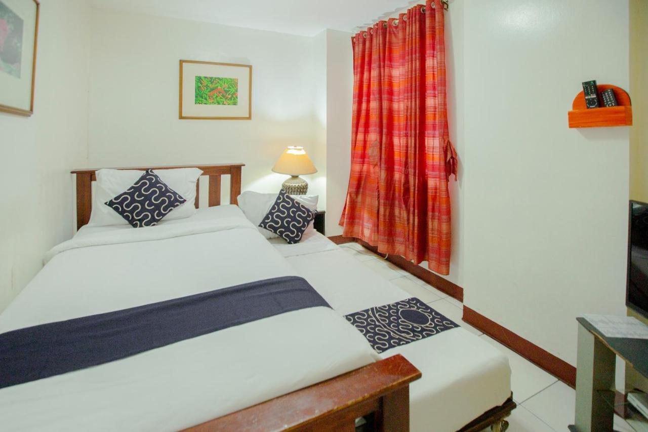 Newgrange Condotel Quezon City Eksteriør billede